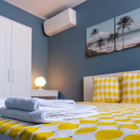 Linda Cosy Getaway Varna