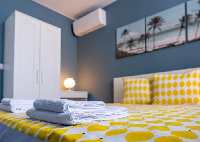 Linda Cosy Getaway Varna