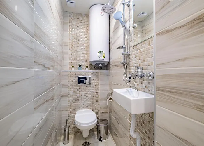 Linda Cosy Getaway Varna